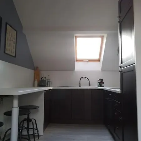 Chic Apartmanik Apartment *